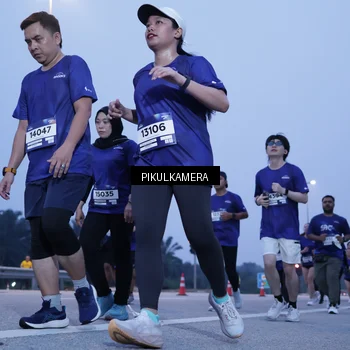 Runner Photo 7340182