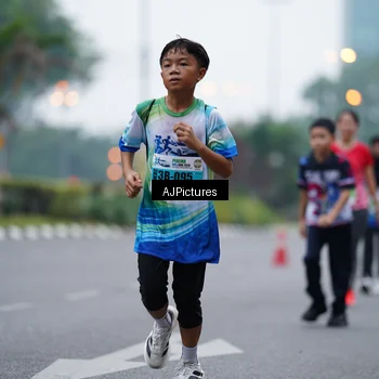 Runner Photo 7340183