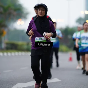 Runner Photo 7340184