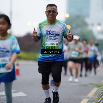Runner Photo 7340188