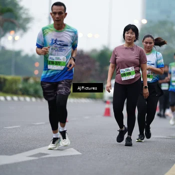 Runner Photo 7340199