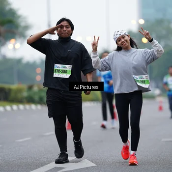 Runner Photo 7340226