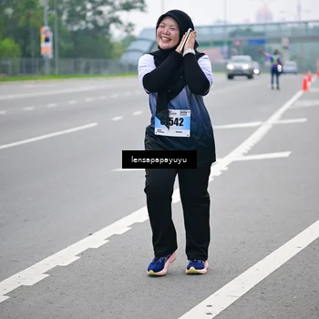 Runner Photo 7340249