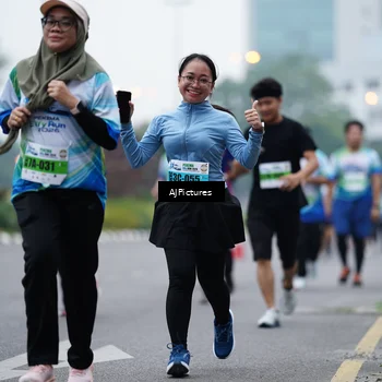 Runner Photo 7340260