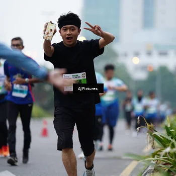 Runner Photo 7340263