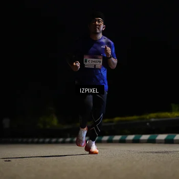 Runner Photo 7340283