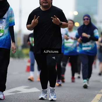 Runner Photo 7340293