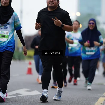 Runner Photo 7340297