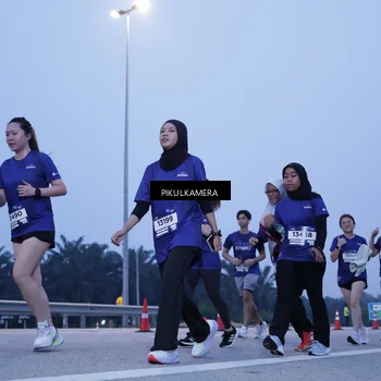 Runner Photo 7340316