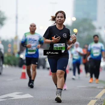 Runner Photo 7340319