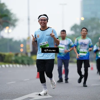 Runner Photo 7340359