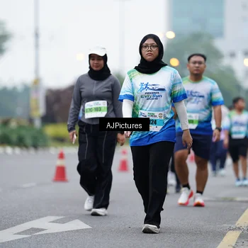 Runner Photo 7340385