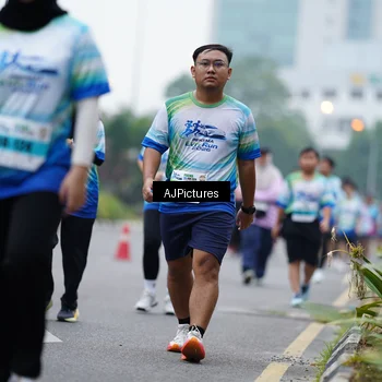 Runner Photo 7340390