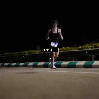 Runner Photo 7340406