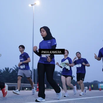 Runner Photo 7340408