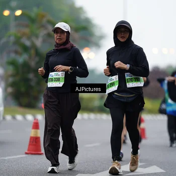 Runner Photo 7340421