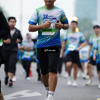 Runner Photo 7340434
