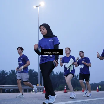 Runner Photo 7340438