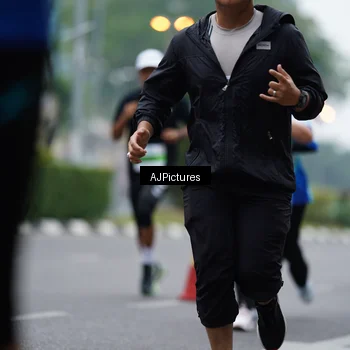 Runner Photo 7340441