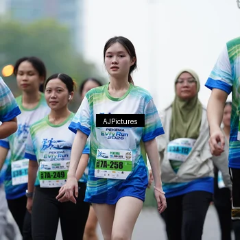 Runner Photo 7340452