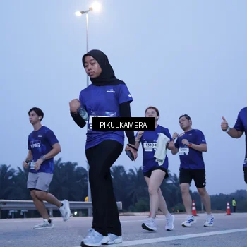 Runner Photo 7340469