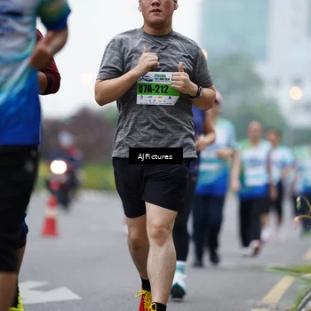 Runner Photo 7340471