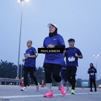 Runner Photo 7340479