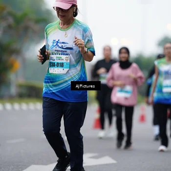 Runner Photo 7340492