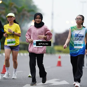 Runner Photo 7340499