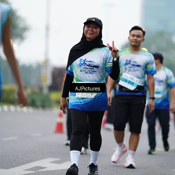 Runner Photo 7340503