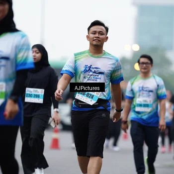 Runner Photo 7340512