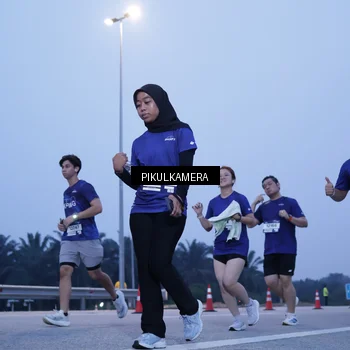 Runner Photo 7340519