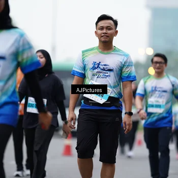 Runner Photo 7340523