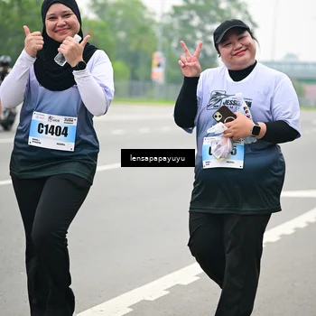 Runner Photo 7340542