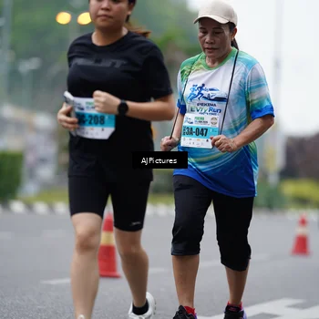 Runner Photo 7340553