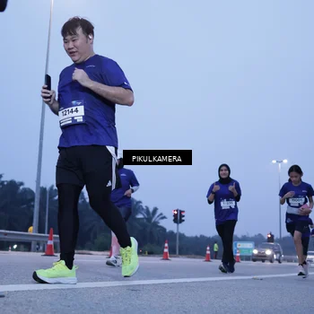 Runner Photo 7340559
