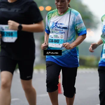 Runner Photo 7340561