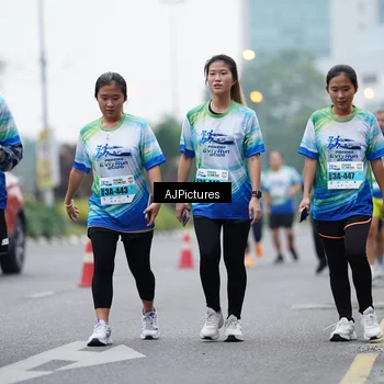 Runner Photo 7340564
