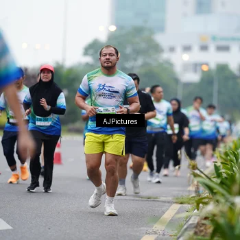 Runner Photo 7340572