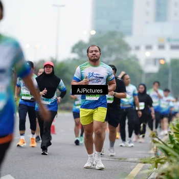 Runner Photo 7340573