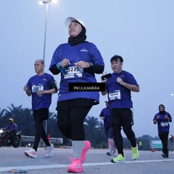 Runner Photo 7340593