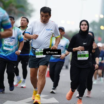Runner Photo 7340607