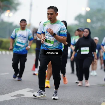 Runner Photo 7340609