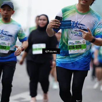 Runner Photo 7340622
