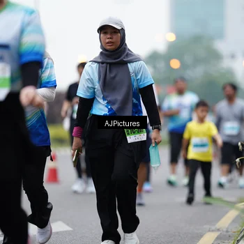 Runner Photo 7340631