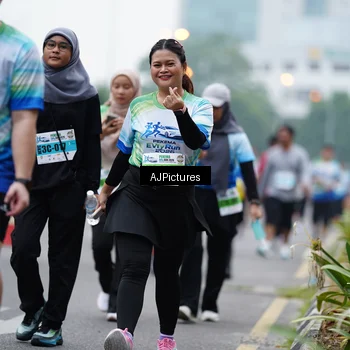 Runner Photo 7340637