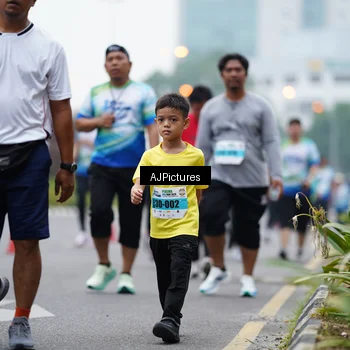 Runner Photo 7340638