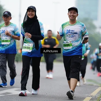 Runner Photo 7340648