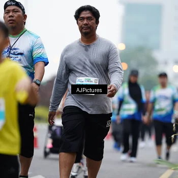 Runner Photo 7340652