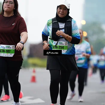 Runner Photo 7340666